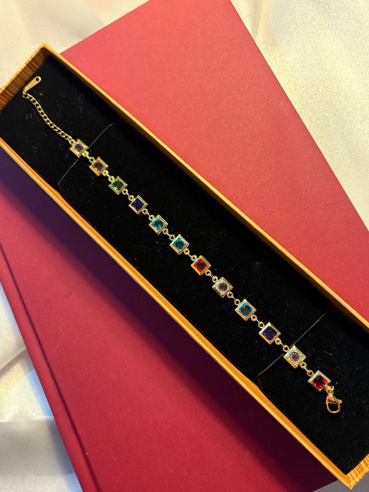 Renkli Zincir Detaylı Kadın Bileklik - Görsel 3