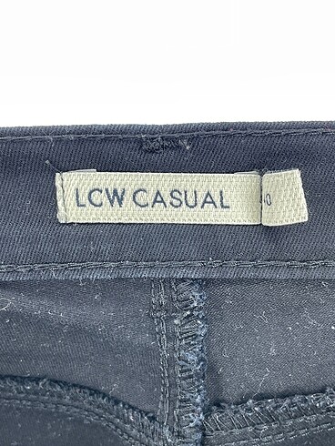 40 Beden siyah Renk LC Waikiki Jean / Kot %70 İndirimli.