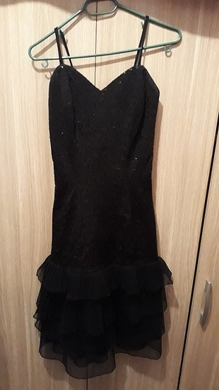 mini siyah pullu elbise