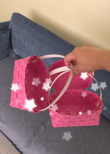Pembe ve Mavi Renkli Mini Süs Sepeti