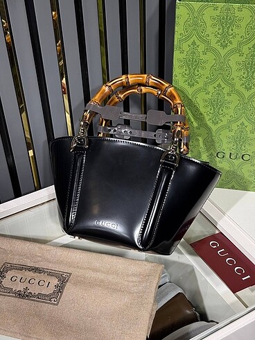  Beden çeşitli Renk Gucci Mini Bamboo Top Handle Bag