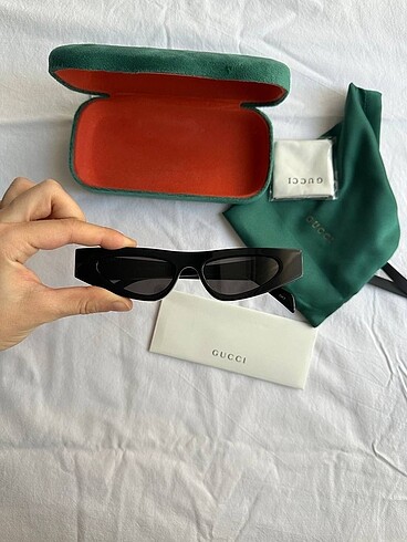 Beden Gucci Cat Eye Frame Women Sunglasses