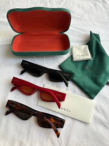 Gucci Cat Eye Frame Women Sunglasses