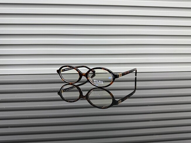 Beden Miu Miu Regard Women Sunglasses