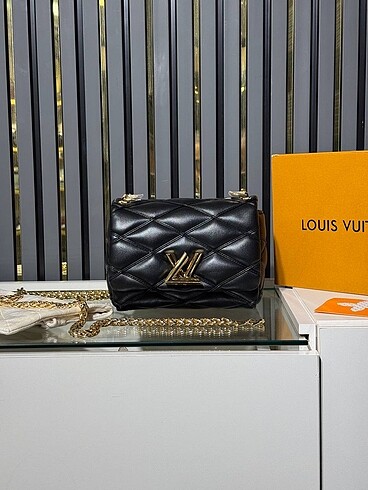 Beden Louis Vuitton Pico-Go Handbag