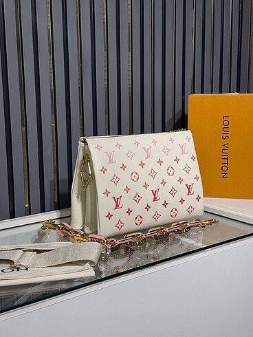 Beden Louis Vuitton Coussin Pm Bag