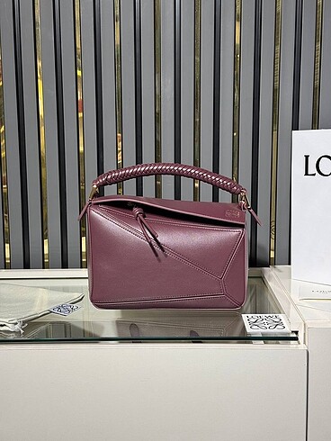 Loewe Leowe Puzzle Bag in Smooth Calfskin