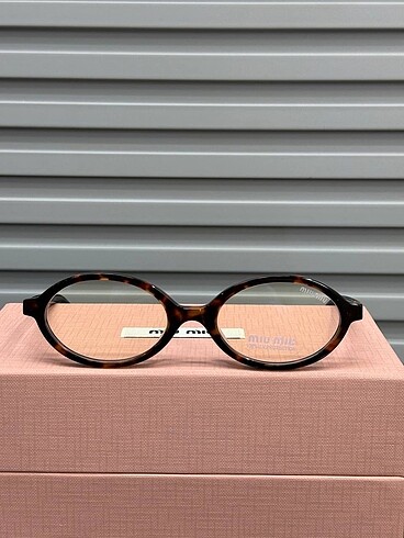 Miu Miu Regard Women Sunglasses