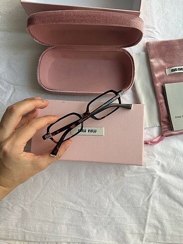 Beden Miu Miu