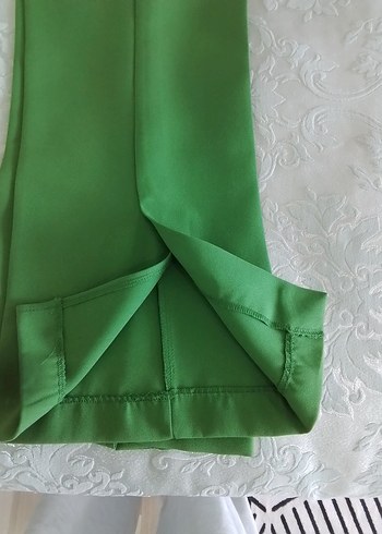 Diğer Yeşil Midi Pilili Kadın Kumaş Pantolon