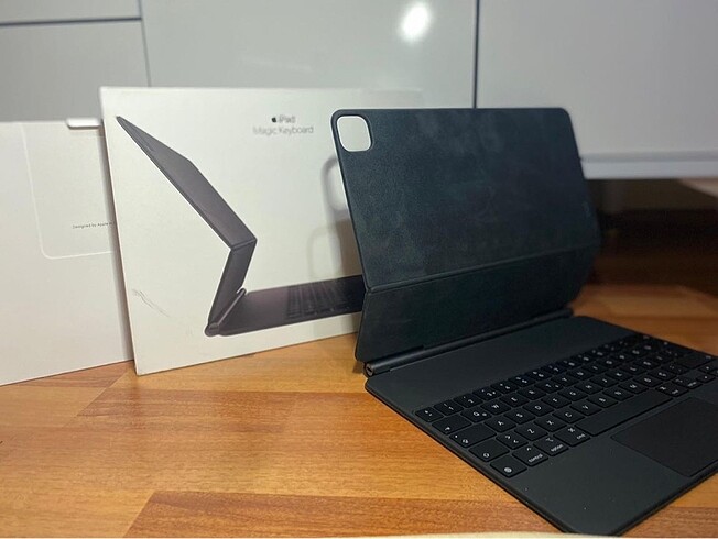 İPad Magic Keybord 12.9 inc - Görsel 3