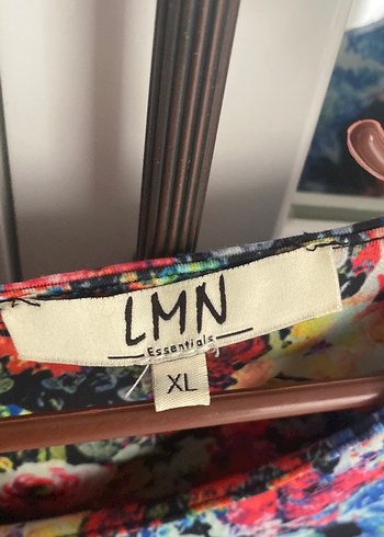 Çiçek Desenli Salaş Midi Elbise - Görsel 3