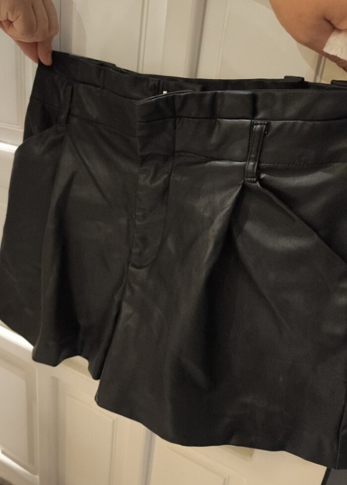 Zara Deri Şort - Görsel 5