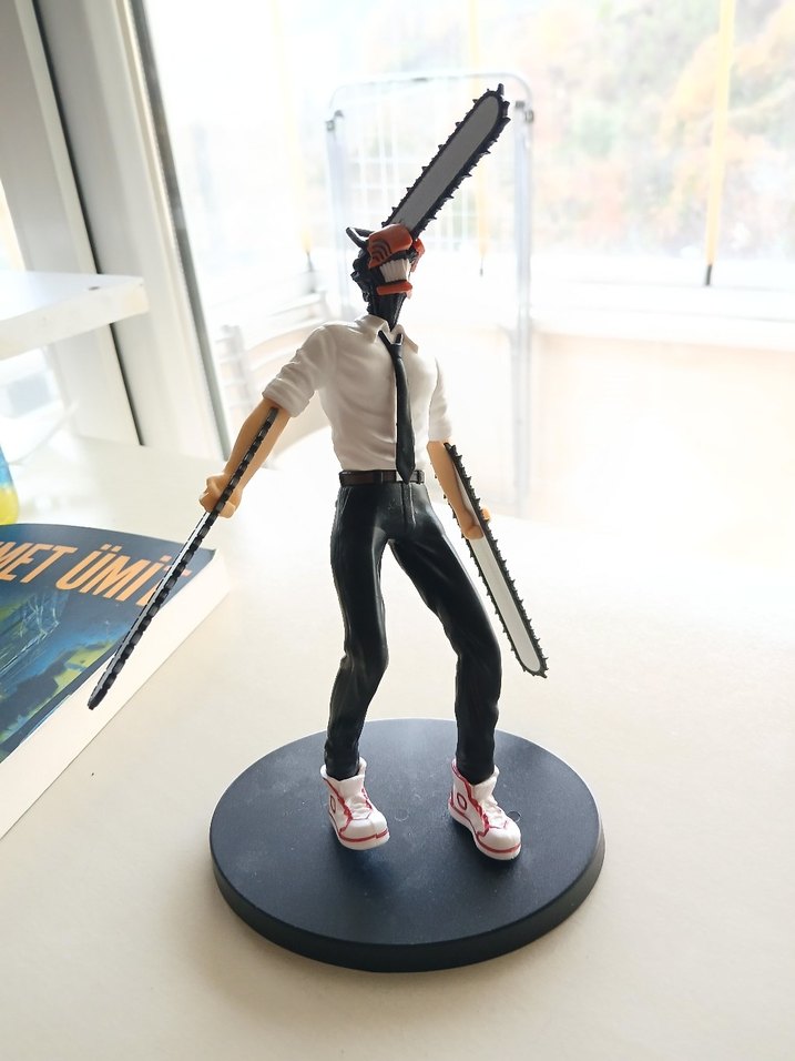 chainsaw Man figür - Görsel 2