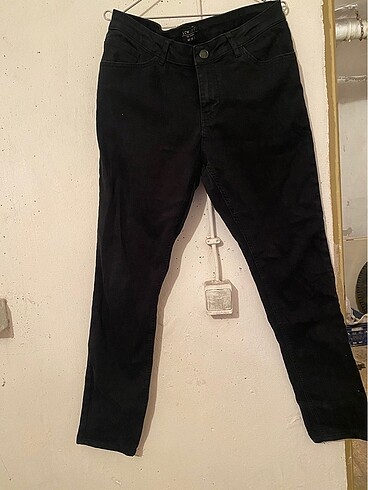 LC Waikiki 34-36 beden uyumludur