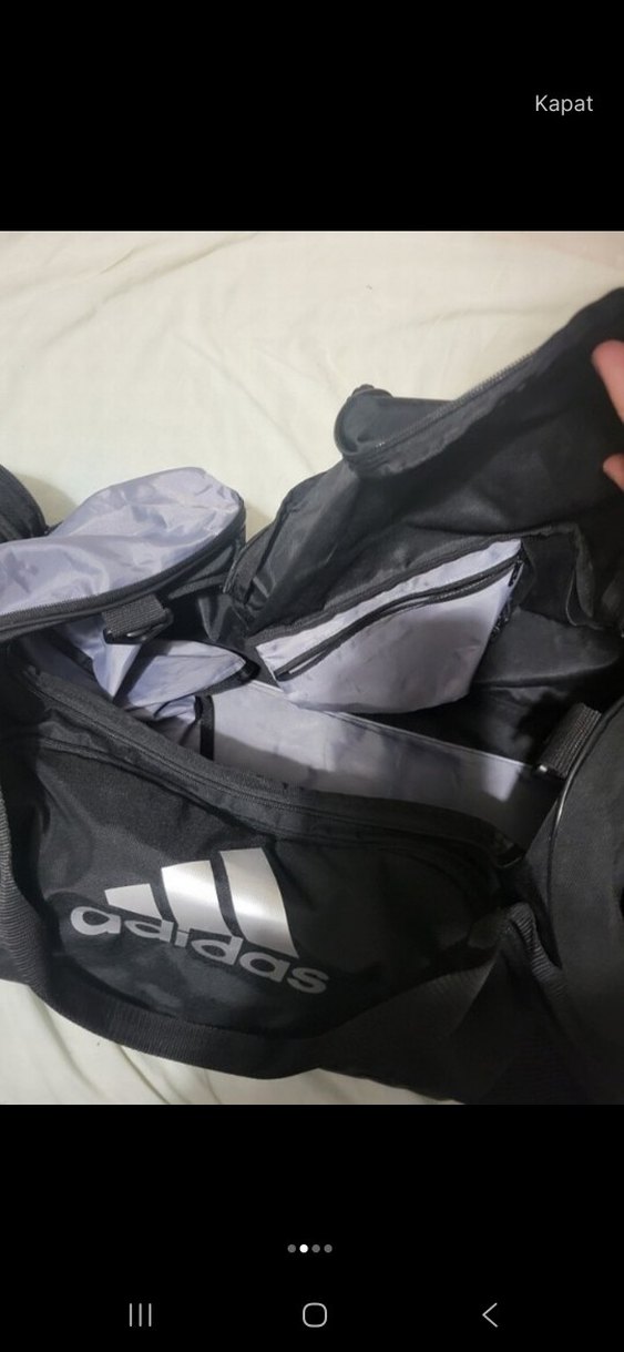 Adidas Siyah Fermuarlı Spor Çantası - Görsel 2