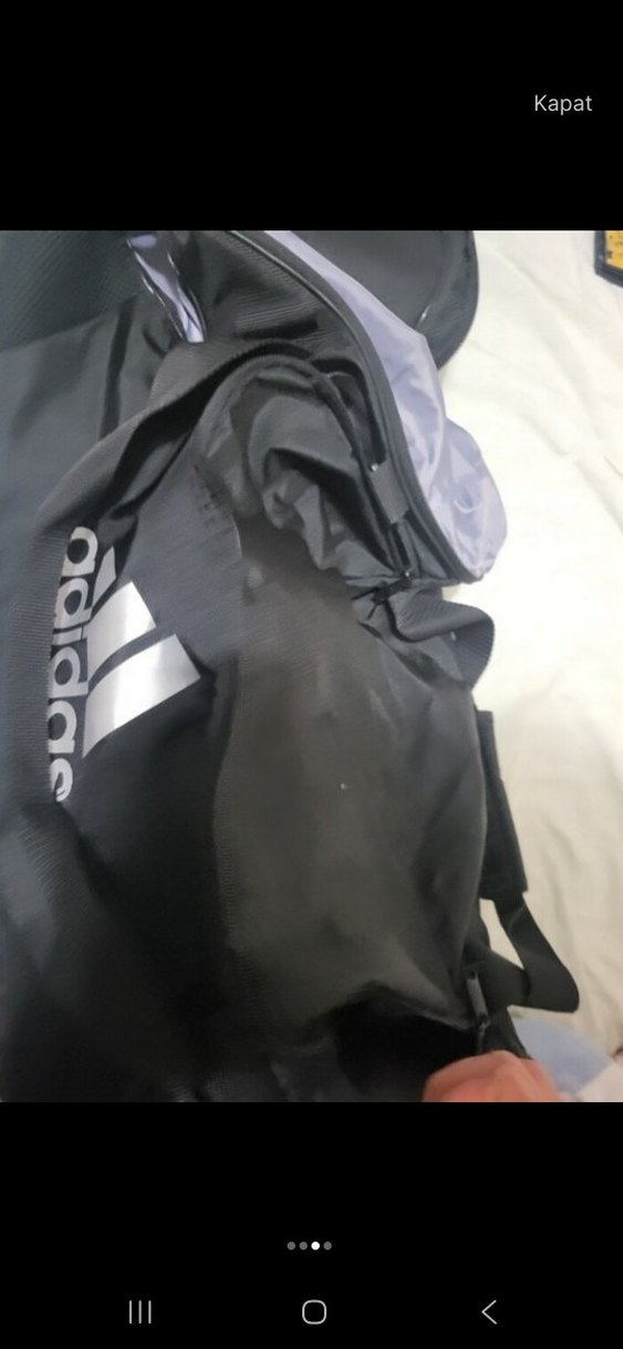 Adidas Siyah Fermuarlı Spor Çantası - Görsel 3