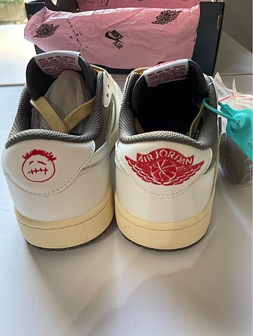 Nike Air Jordan 1 Travis Scott - Görsel 4