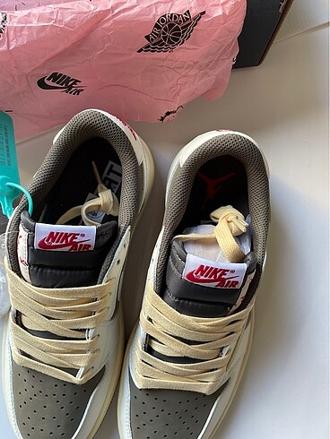 Nike Air Jordan 1 Travis Scott - Görsel 3