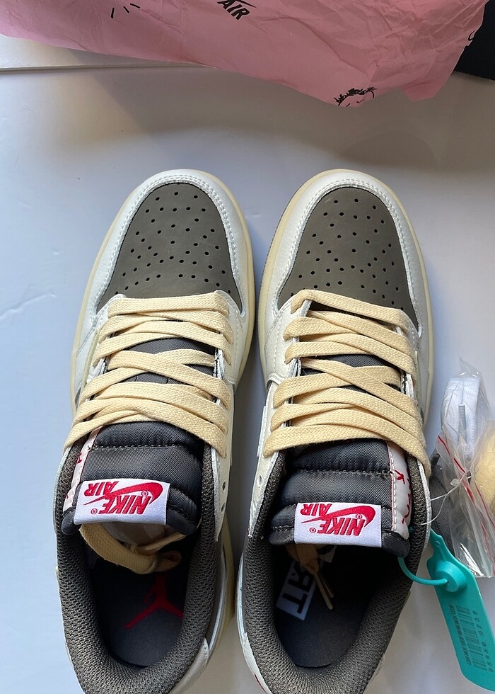 Nike Air Jordan 1 Travis Scott - Görsel 5