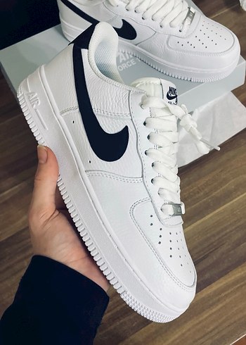 Nike Air Force 1.07 - Görsel 2