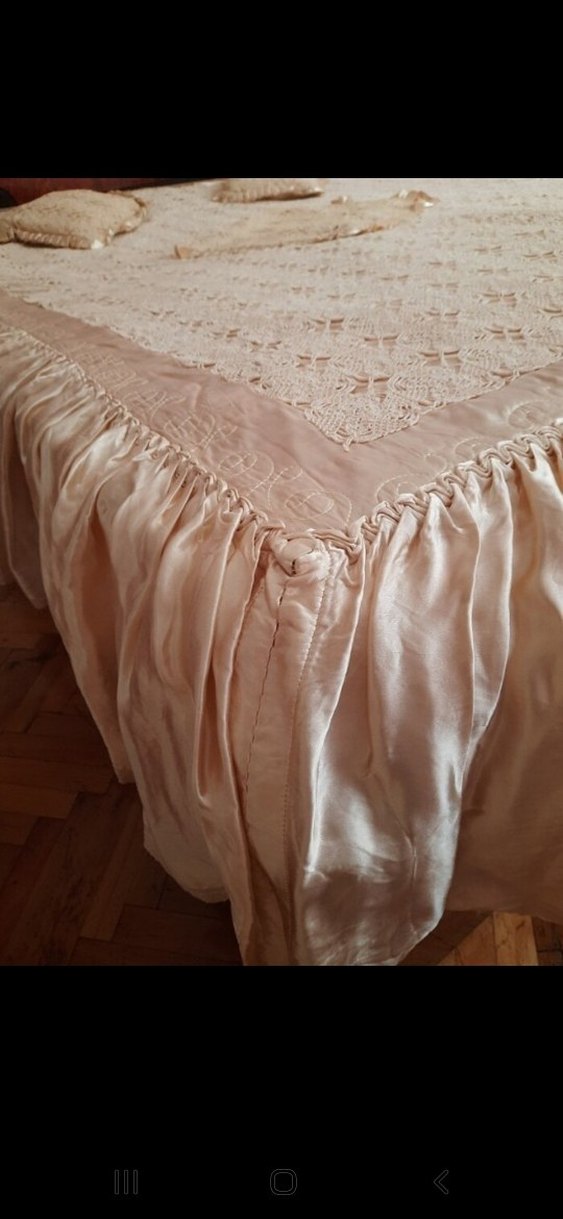 Dantel Bej Yatak Örtüsü - Görsel 3