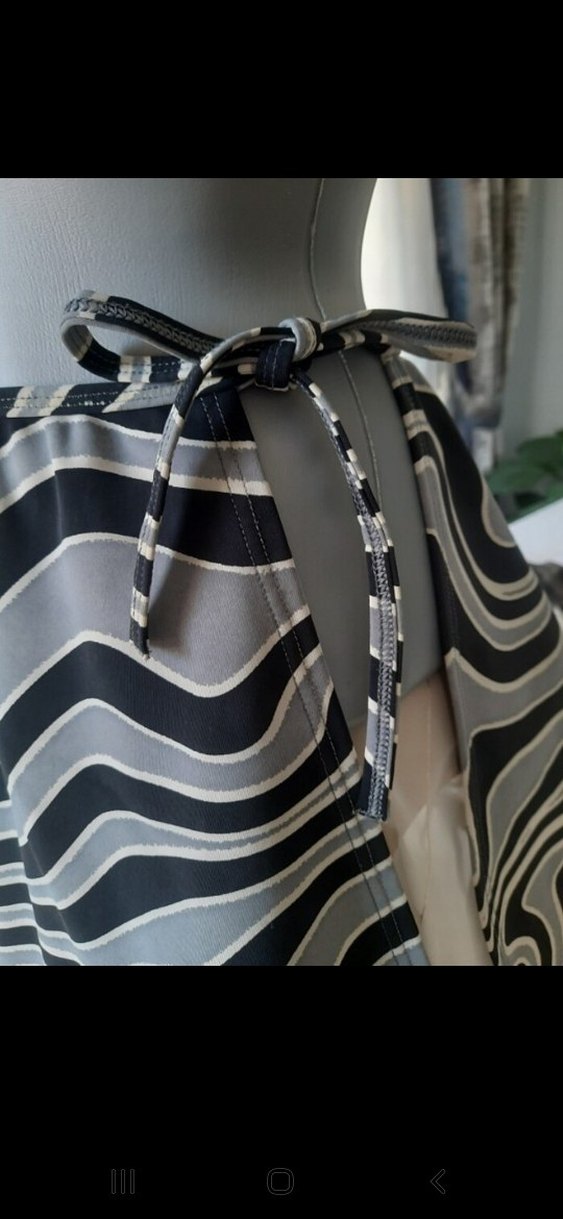 Gri Zebra Desenli Pareo - Görsel 2