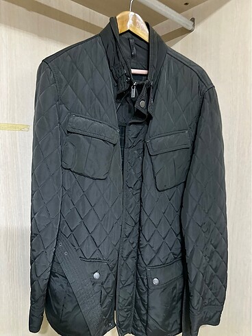 Massimo Dutti