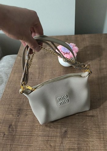 Bej Deri Kadın El Çantası - Miu Miu - Görsel 2