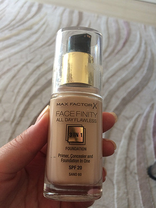 Max Factor Face Finity Fondöten