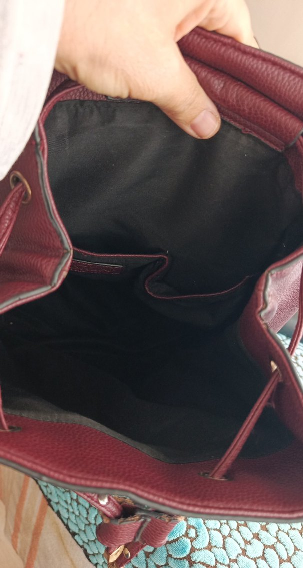 Bordo Deri Kadın Sırt Çantası - Görsel 3