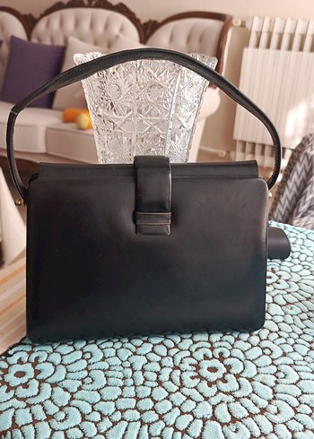 Klasik Siyah Deri Tokalı Vintage Çanta - Görsel 2