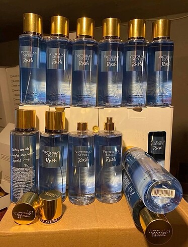 Victoria?s Secret Rush 250ml Vücut spreyi