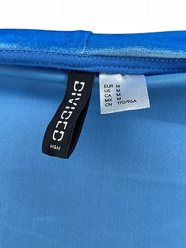 m Beden mavi Renk H&M Bluz %70 İndirimli.