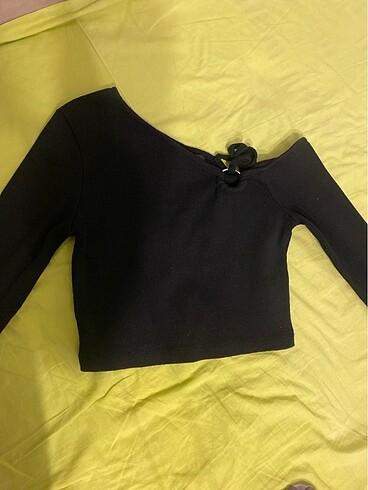 Siyah crop