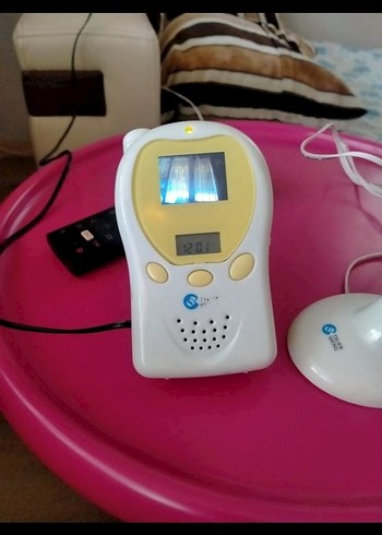 Renkli Ekranlı Beyaz Bebek Monitörü - Görsel 4