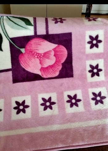 Çiçek Desenli Pembe Çocuk Battaniyesi - Görsel 4