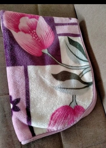 Çiçek Desenli Pembe Çocuk Battaniyesi - Görsel 2