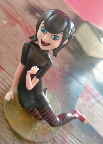 Karanlık Siyah Aksiyon Figürü - Görsel 2