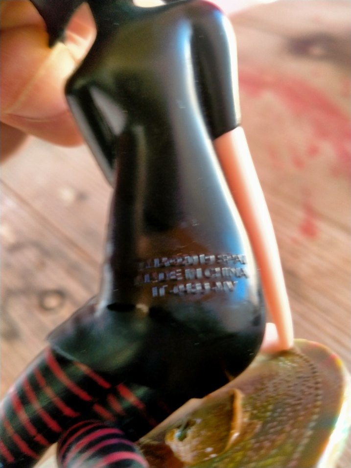 Karanlık Siyah Aksiyon Figürü - Görsel 3