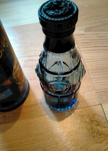 Versace Blue Jeans Kadın Parfümü 75 ml içi boş - Görsel 3