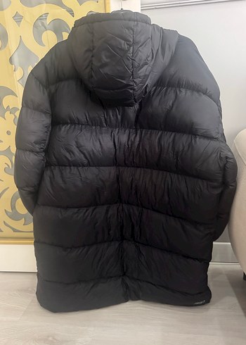 Siyah Uzun Fermuarlı Kışlık Mont - Görsel 2