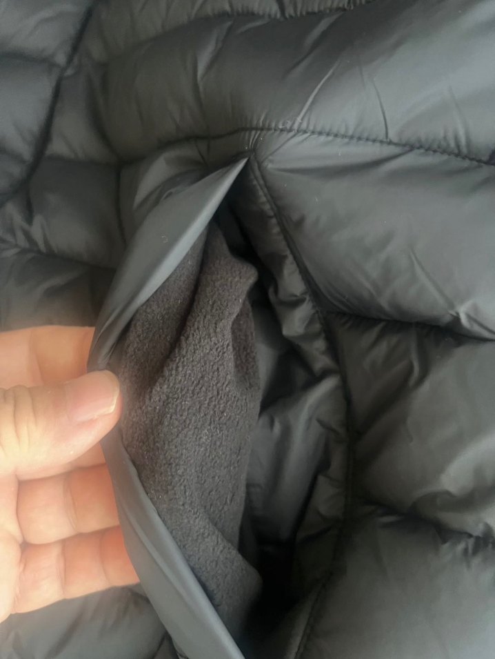 Siyah Kapüşonlu Şişme Yelek - Görsel 4