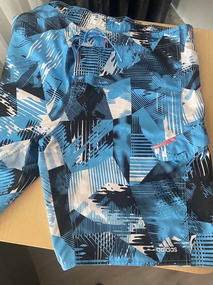 Orjinal adidas bermuda capri şort - Görsel 3