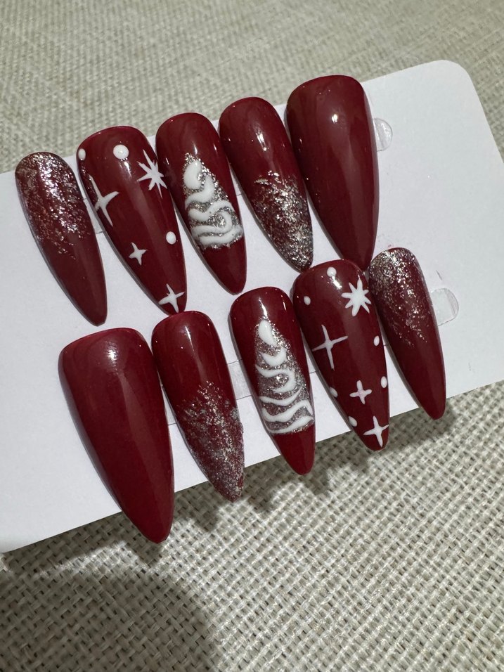 Parlak Kırmızı Yılbaşı Temalı Tırnak - Görsel 2