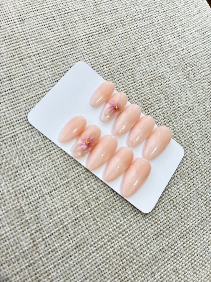 Ombré  Çiçekli Tırnak Süsleri - Görsel 2