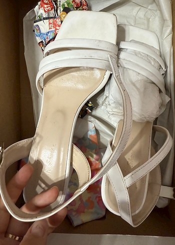 Diğer Beyaz Stiletto Topuklu Kadın Akşam Ayakkabısı