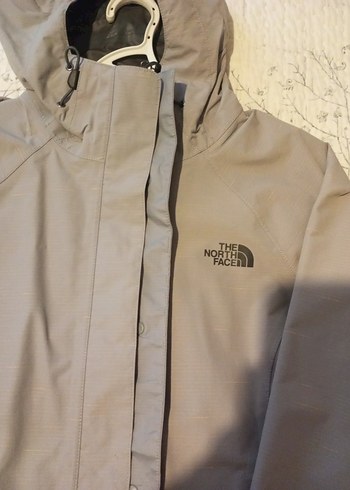 m Beden gri Renk THE NORTH FACE YAĞMURLUK