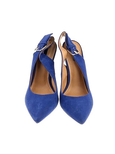 41 Beden Zara Stiletto %70 İndirimli.