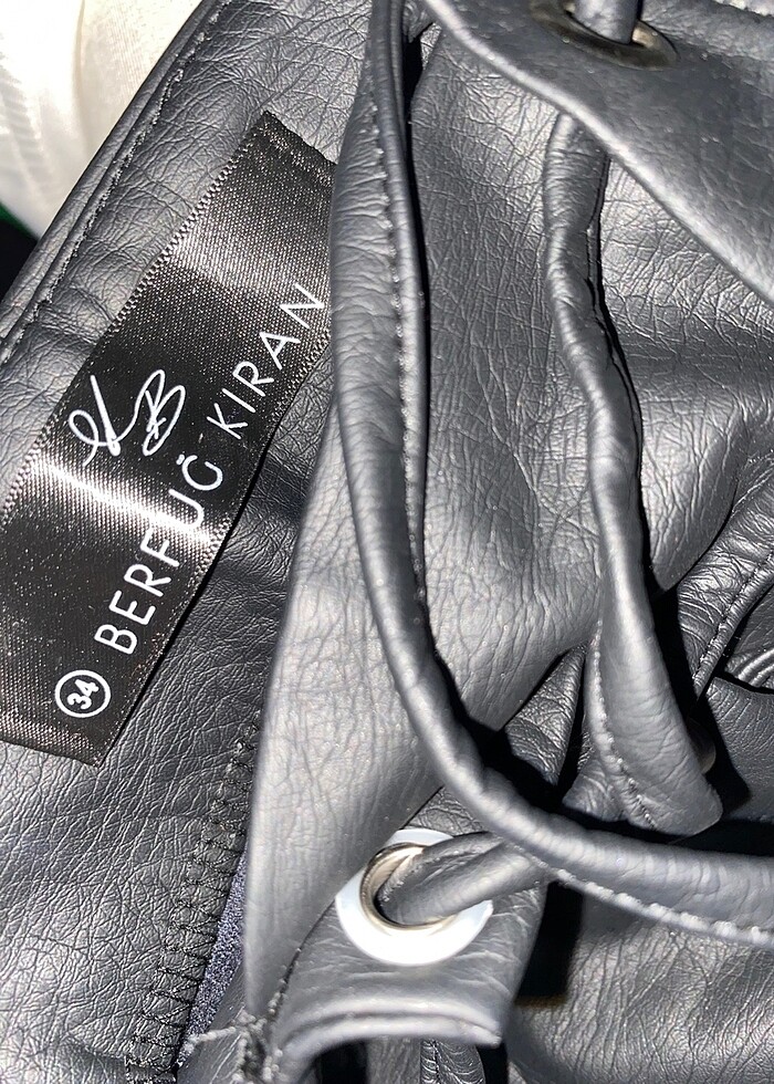 Berfuğ kıran marka orijinal deri şort - Görsel 4